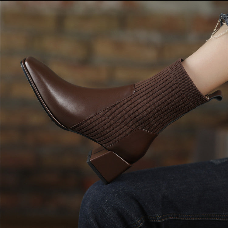 bota feminina, bota texana, bota western, bota couro ecológico, bota cano curto, bota confortável, bota salto 5cm, bota moderna, bota casual, bota elegante, estilo cowboy, moda feminina, calçado feminino, bota para festa, bota versátil, bota para dia a dia, bota moda country, bota country feminina, couro ecológico premium, malha de algodão, bota fácil de calçar, bota leve, bota resistente, bota para jeans, bota para vestido, bota preta, bota marrom, bota bege, calçado sustentável, bota anatômica

